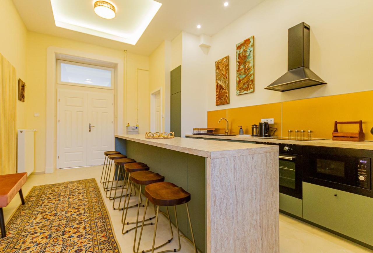Appartamento Bengt Kiraly Str. Luxury *