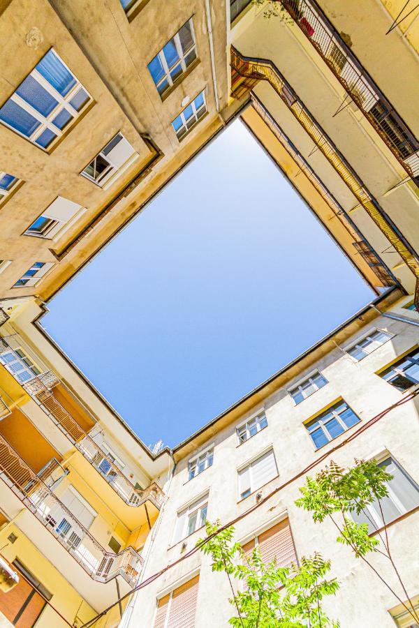 Bengt Kiraly Str. Luxury * Budapesta